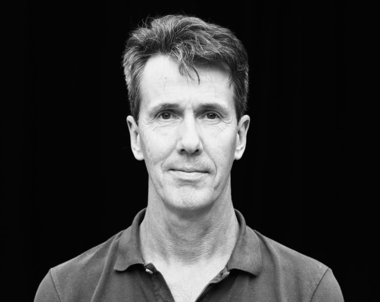 Macht/losigkeit von Kunst.